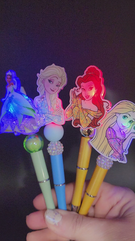 PRINCESS INSPIRED LIGHT UP BEADED SHAKER PEN and with Black Ink and extra Refill